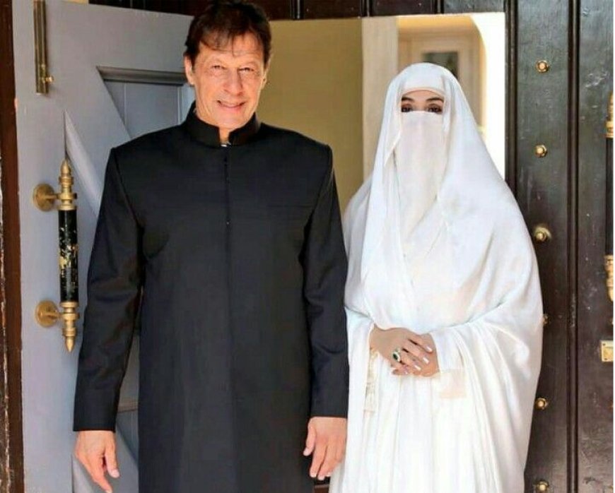 ISLAMABAD: An Additional District and Sessions Court on Saturday ordered to release Pakistan Tehreek-e-Insaf (PTI) founder Imran Khan and his wife Bushra Bibi in the iddat case