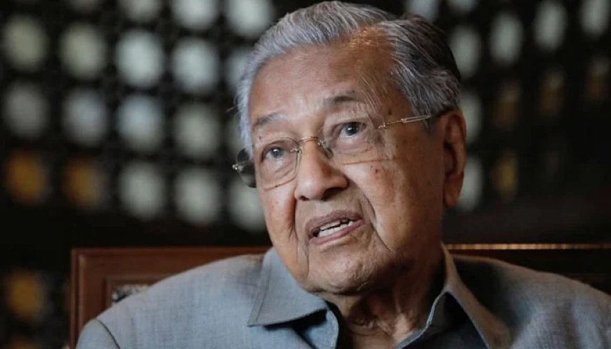 Mahathir has history of heart problems and spent 53 days in hospital for unspecified infection earlier this year